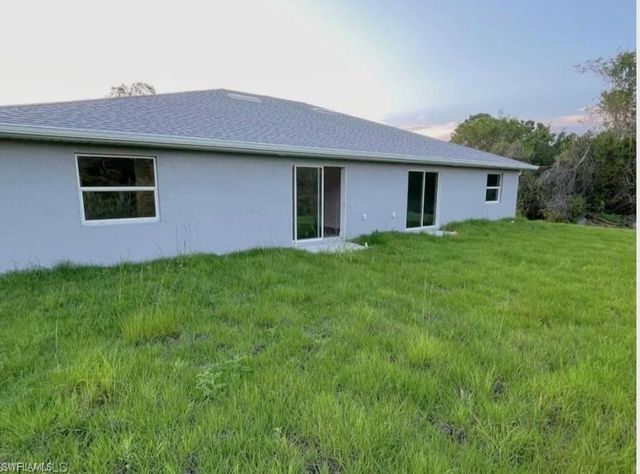 321 Bell BLVD S, Lehigh Acres, FL 33974