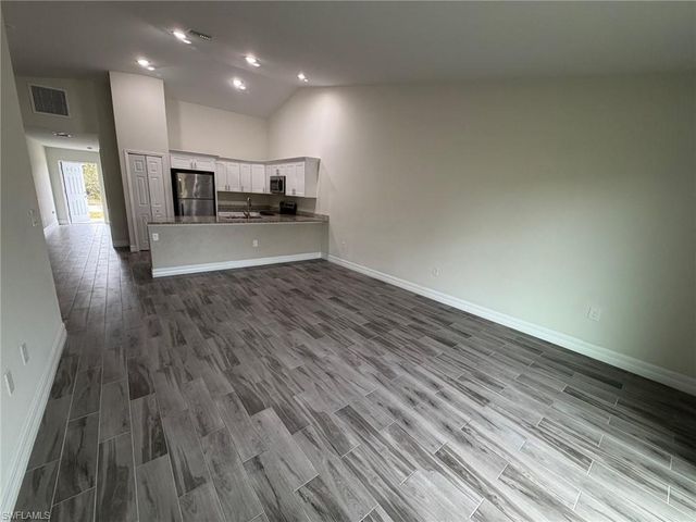 321 Bell BLVD S, Lehigh Acres, FL 33974