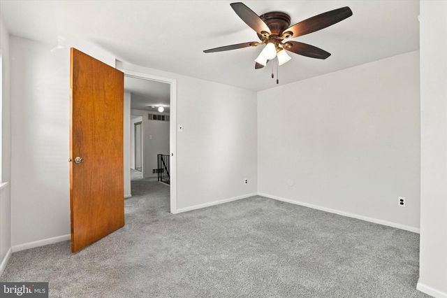 335 R POPLAR ST, Philadelphia, PA 19123