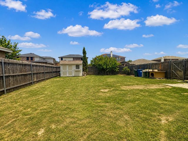 3008 Crimson Clover Drive, Lancaster, TX 75134