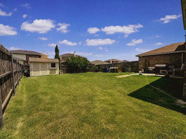 3008 Crimson Clover Drive, Lancaster, TX 75134