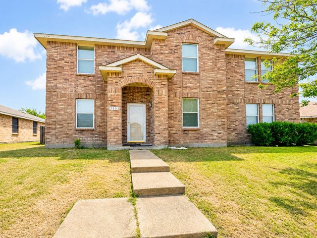 3008 Crimson Clover Drive, Lancaster, TX 75134