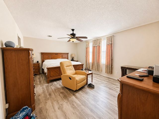 3008 Crimson Clover Drive, Lancaster, TX 75134