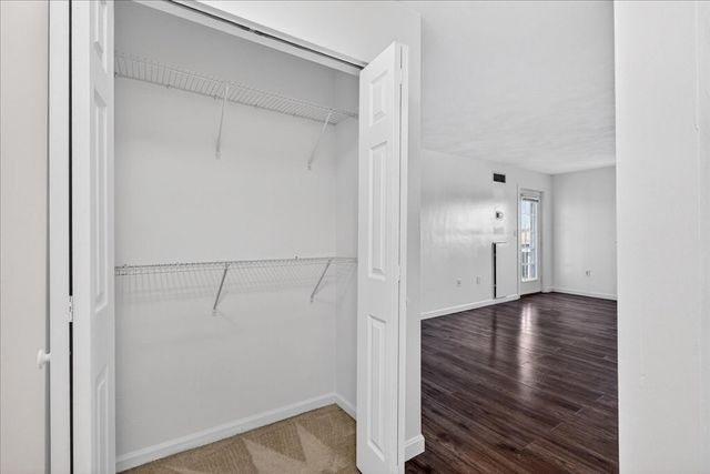 64 Broad Reach 107, Weymouth, MA 02191