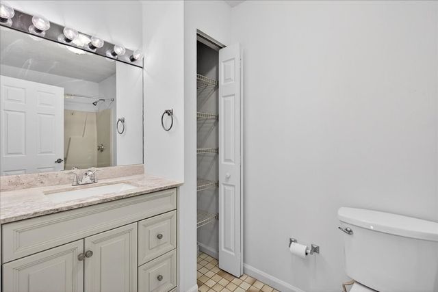 64 Broad Reach 107, Weymouth, MA 02191