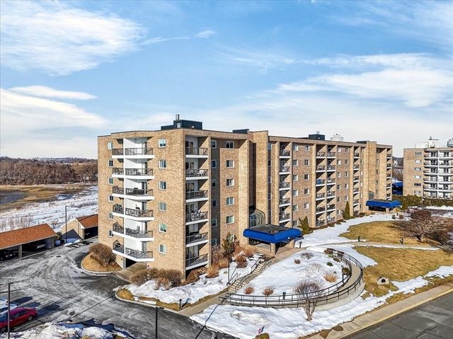 64 Broad Reach 107, Weymouth, MA 02191