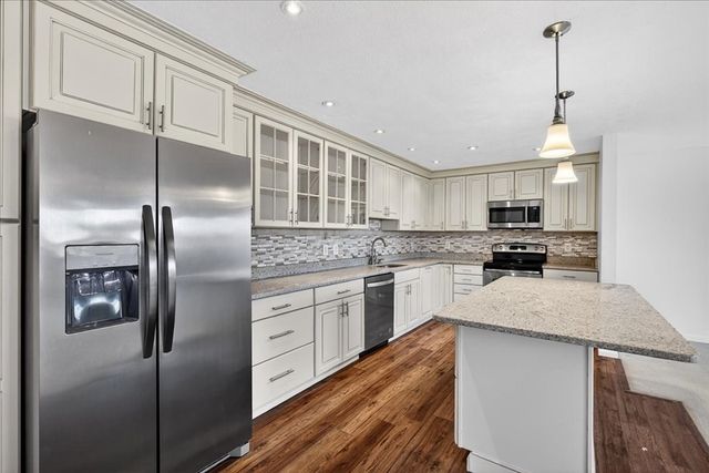 64 Broad Reach 107, Weymouth, MA 02191