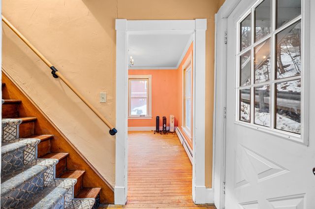 12 Cherry Avenue, Montpelier, VT 05602