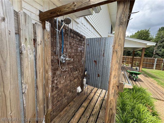 1721 Armistead Road, Fort Smith, AR 72916