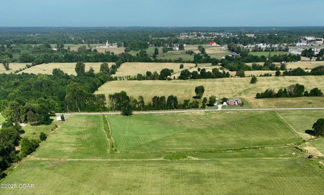 5450 Cr 130, Carthage, MO 64836