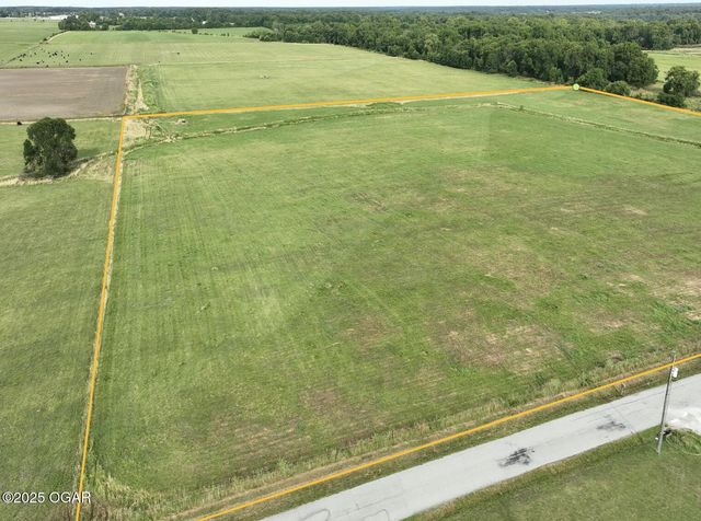 5450 Cr 130, Carthage, MO 64836