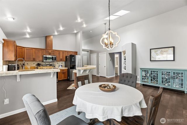 8541 28th Way SE, Olympia, WA 98513