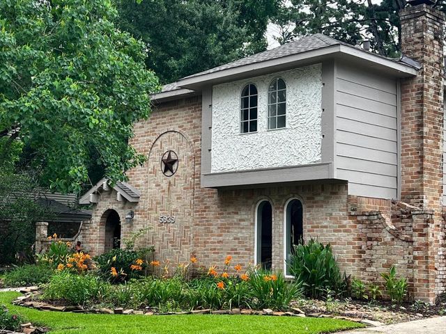 5939 Havenwoods Drive, Houston, TX 77066