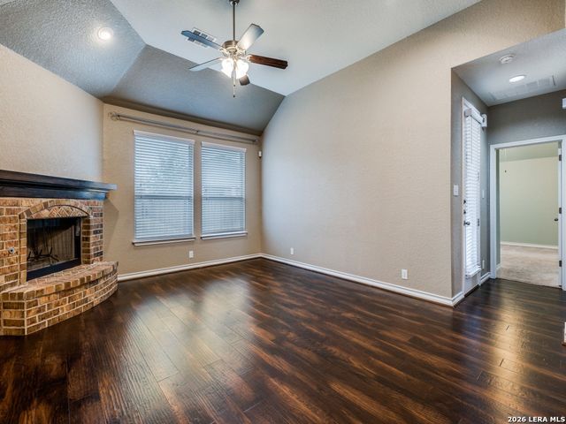 9750 Monken, Boerne, TX 78006