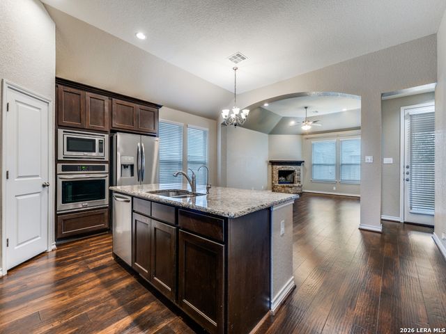 9750 Monken, Boerne, TX 78006