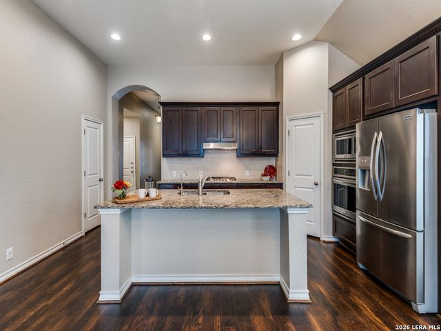 9750 Monken, Boerne, TX 78006