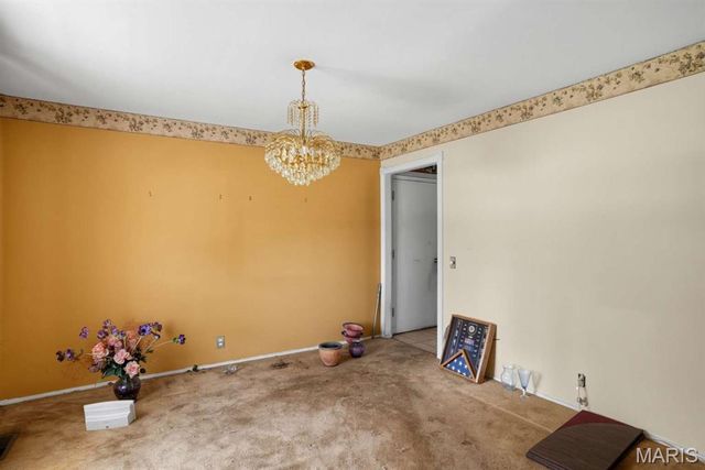 3102 Wintergreen Drive, Florissant, MO 63033