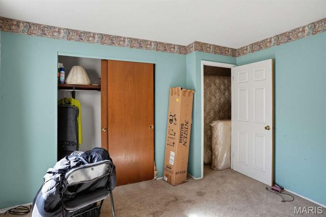 3102 Wintergreen Drive, Florissant, MO 63033