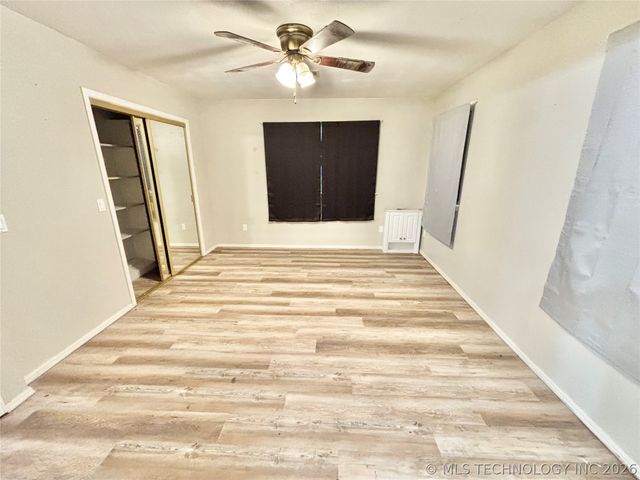 230 W Wolfhunters Lane, Mcalester, OK 74501
