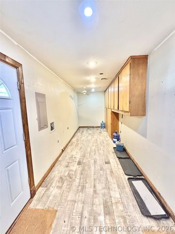 230 W Wolfhunters Lane, Mcalester, OK 74501