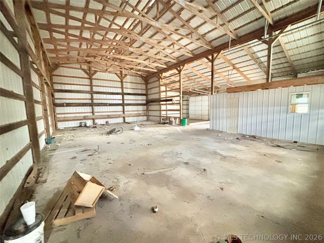 230 W Wolfhunters Lane, Mcalester, OK 74501