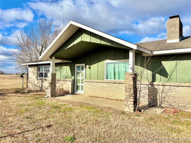 230 W Wolfhunters Lane, Mcalester, OK 74501