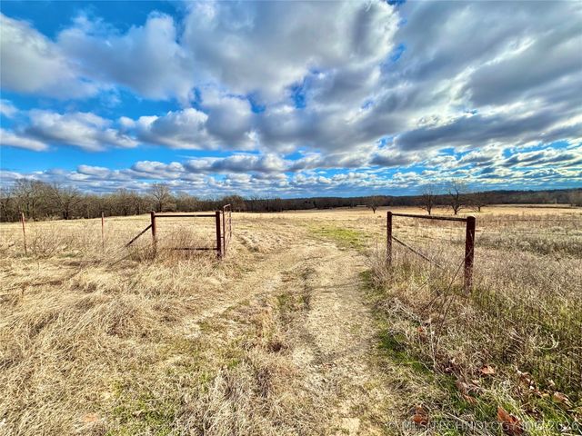230 W Wolfhunters Lane, Mcalester, OK 74501