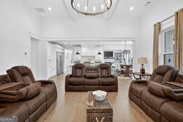 105 Fox Court, Forsyth, GA 31029