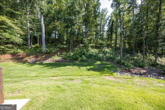 105 Fox Court, Forsyth, GA 31029