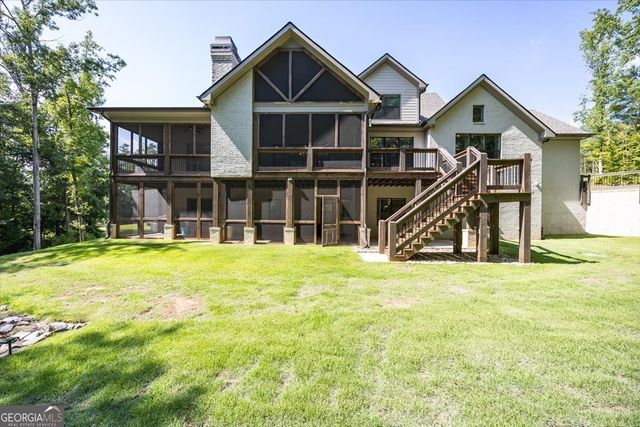 105 Fox Court, Forsyth, GA 31029