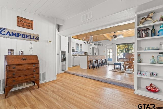 526 Shadywood, Avinger, TX 75630