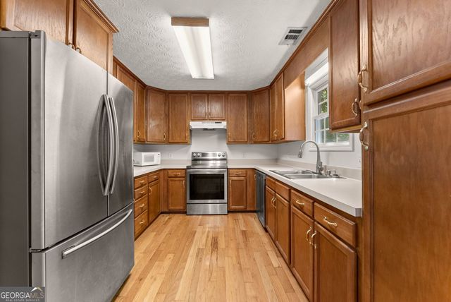 473 Christopher Drive, Gainesville, GA 30501