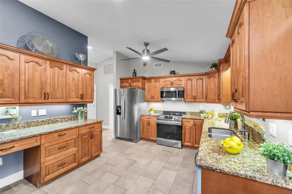 Image 21 of property listing at Address unavailable.