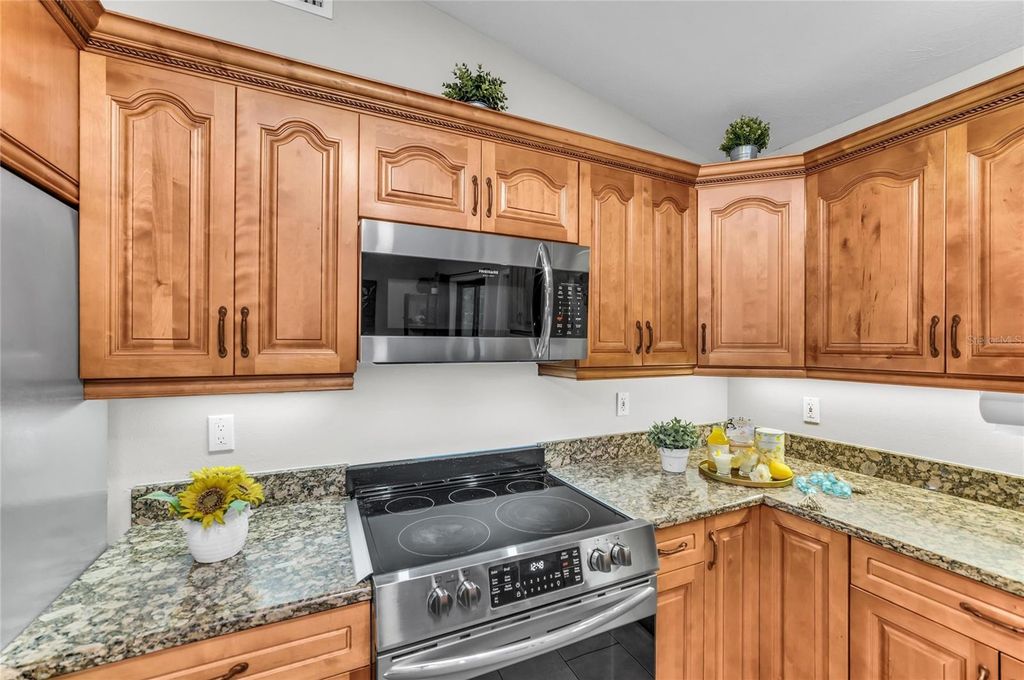 Image 23 of property listing at Address unavailable.