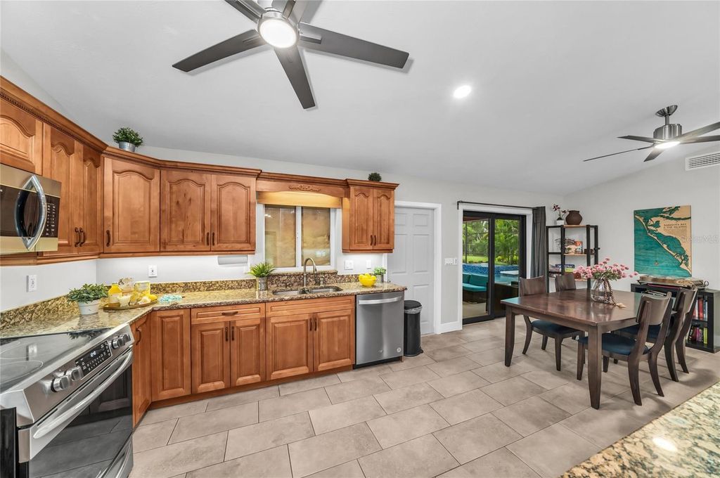 Image 24 of property listing at Address unavailable.