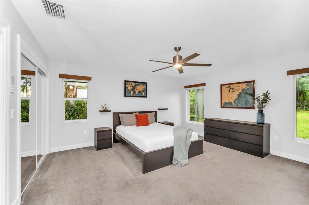 Image 26 of property listing at Address unavailable.