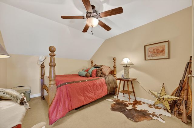 8034 Fm 902, Howe, TX 75459