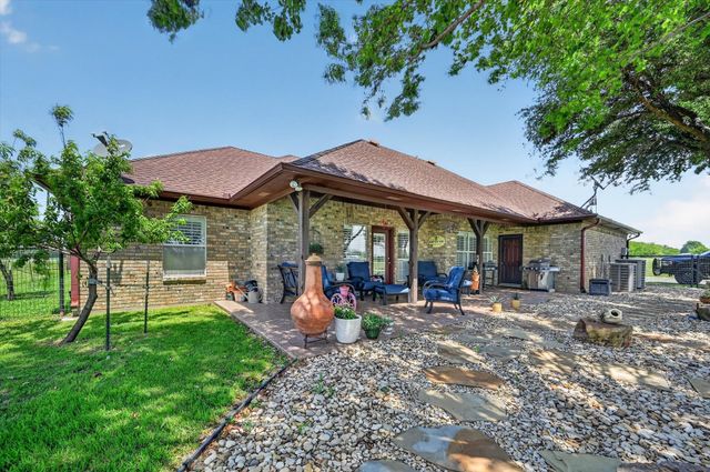 8034 Fm 902, Howe, TX 75459