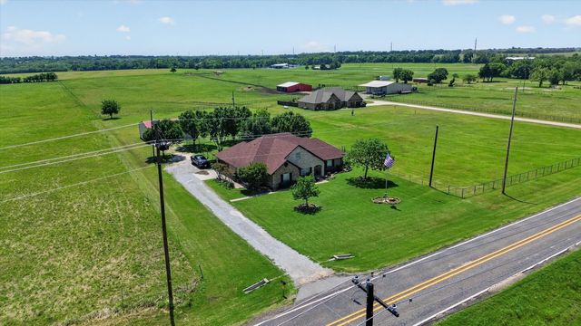 8034 Fm 902, Howe, TX 75459