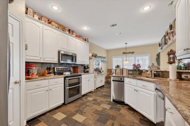8034 Fm 902, Howe, TX 75459