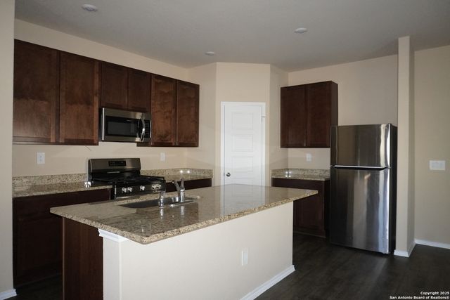 2019 Marshall Manors, Converse, TX 78263