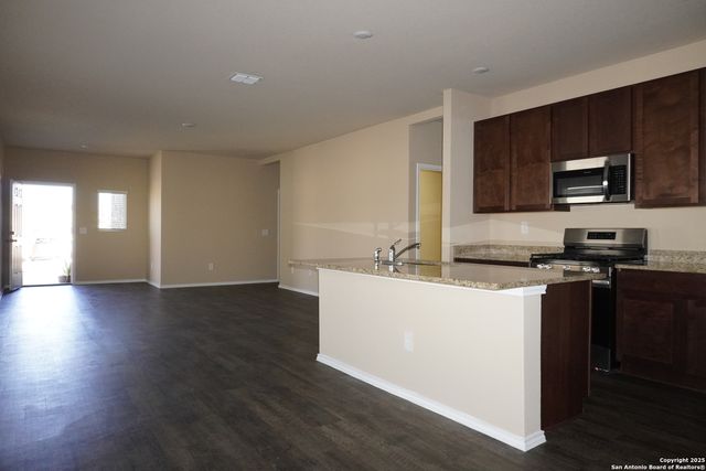 2019 Marshall Manors, Converse, TX 78263