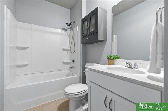 10903 S 176 Street, Omaha, NE 68136