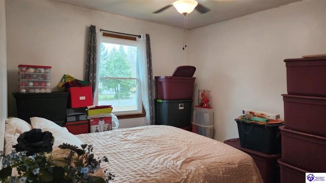 215 Carey Lane, Elizabethtown, KY 42701