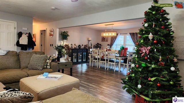 215 Carey Lane, Elizabethtown, KY 42701