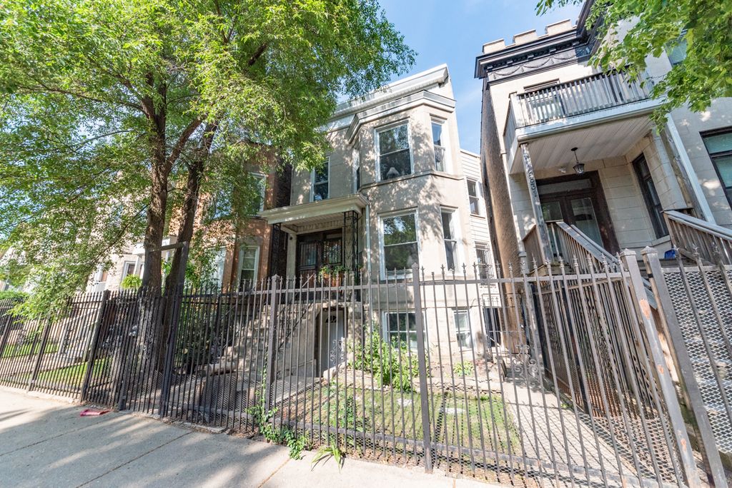 2833 N Albany Avenue 1A, Chicago, IL 60618