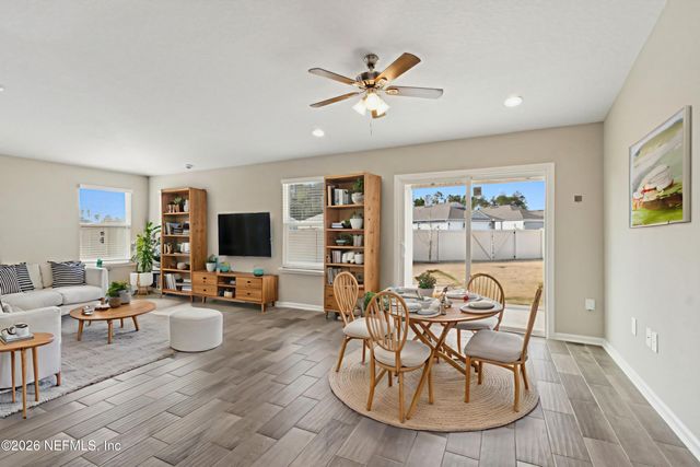 65860 EDGEWATER Drive, Yulee, FL 32097