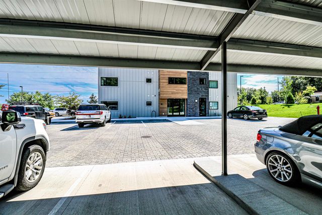 225 E Seventeenth Street 1-C, Traverse City, MI 49684