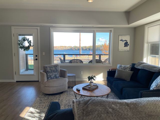 225 E Seventeenth Street 1-C, Traverse City, MI 49684