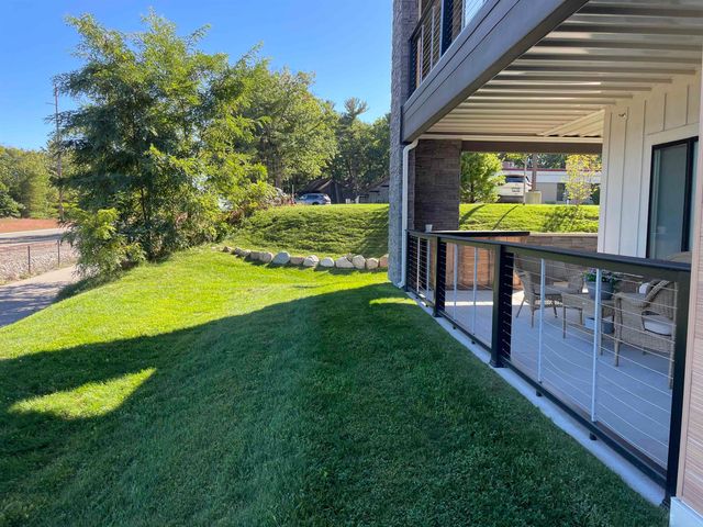 225 E Seventeenth Street 1-C, Traverse City, MI 49684